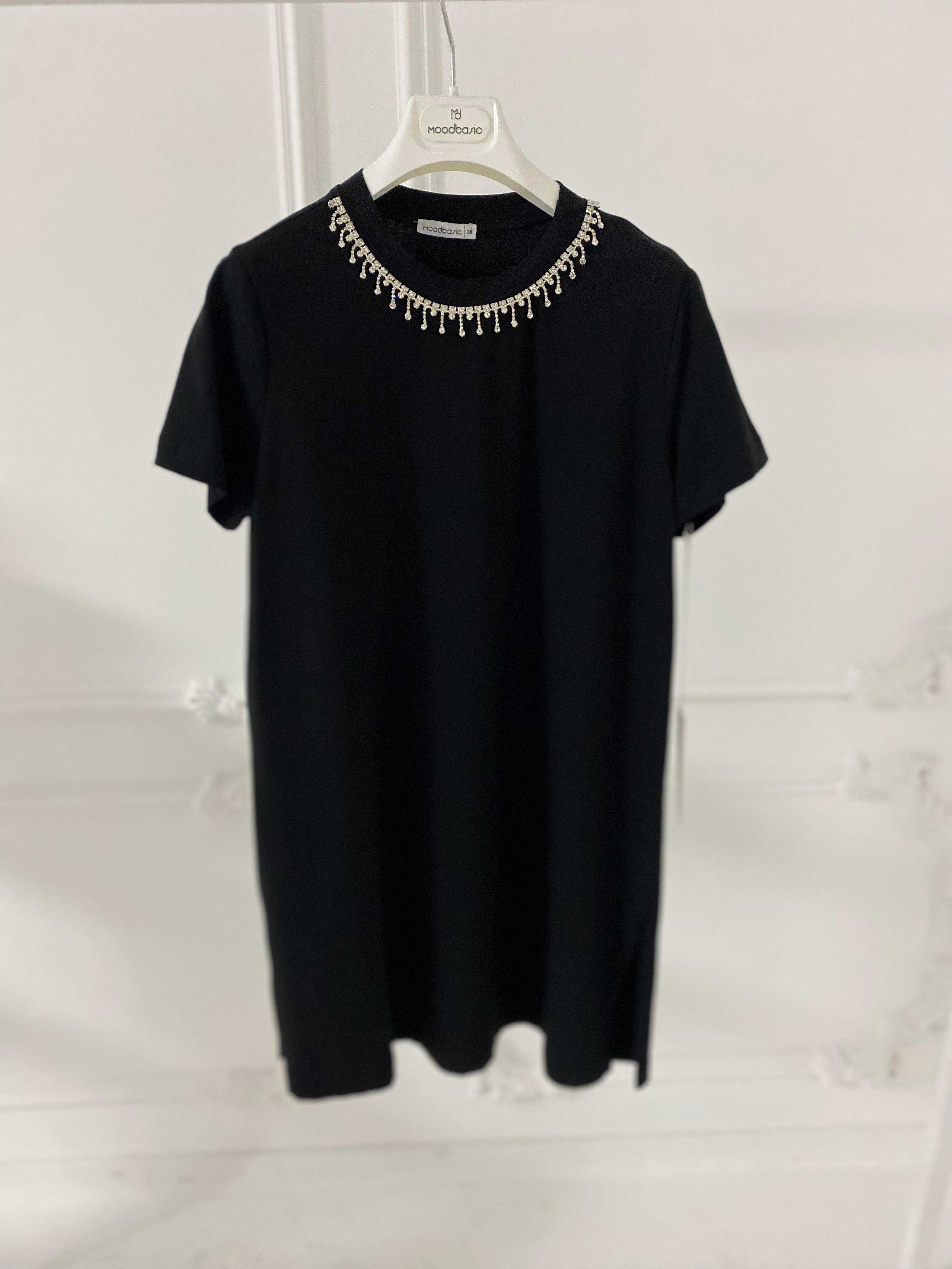 TAŞLI ŞERİTLİ T-SHIRT