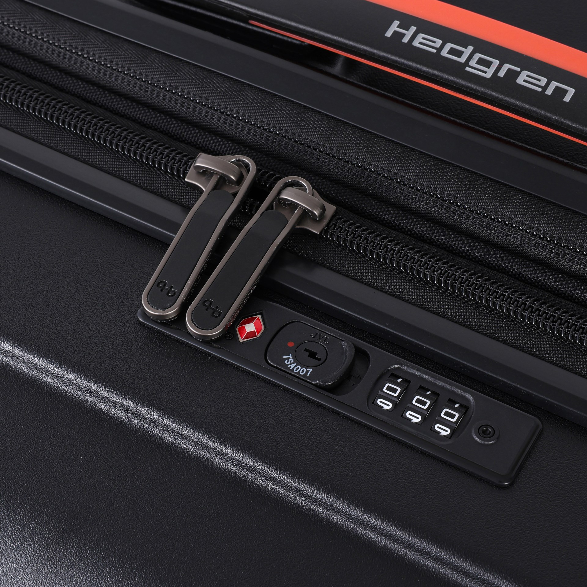 HEDGREN GRIP M EXP TEKERLEKLİ VALİZ