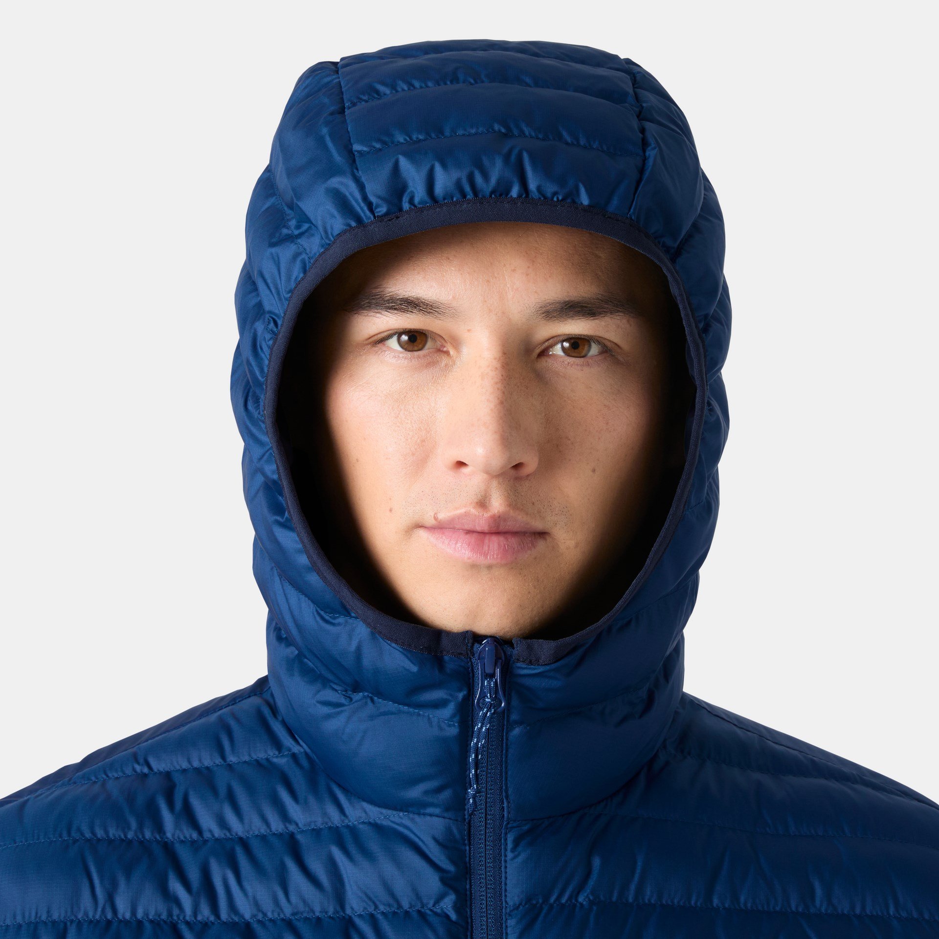 HELLY HANSEN SIRDAL HOODED INSULATOR MONT