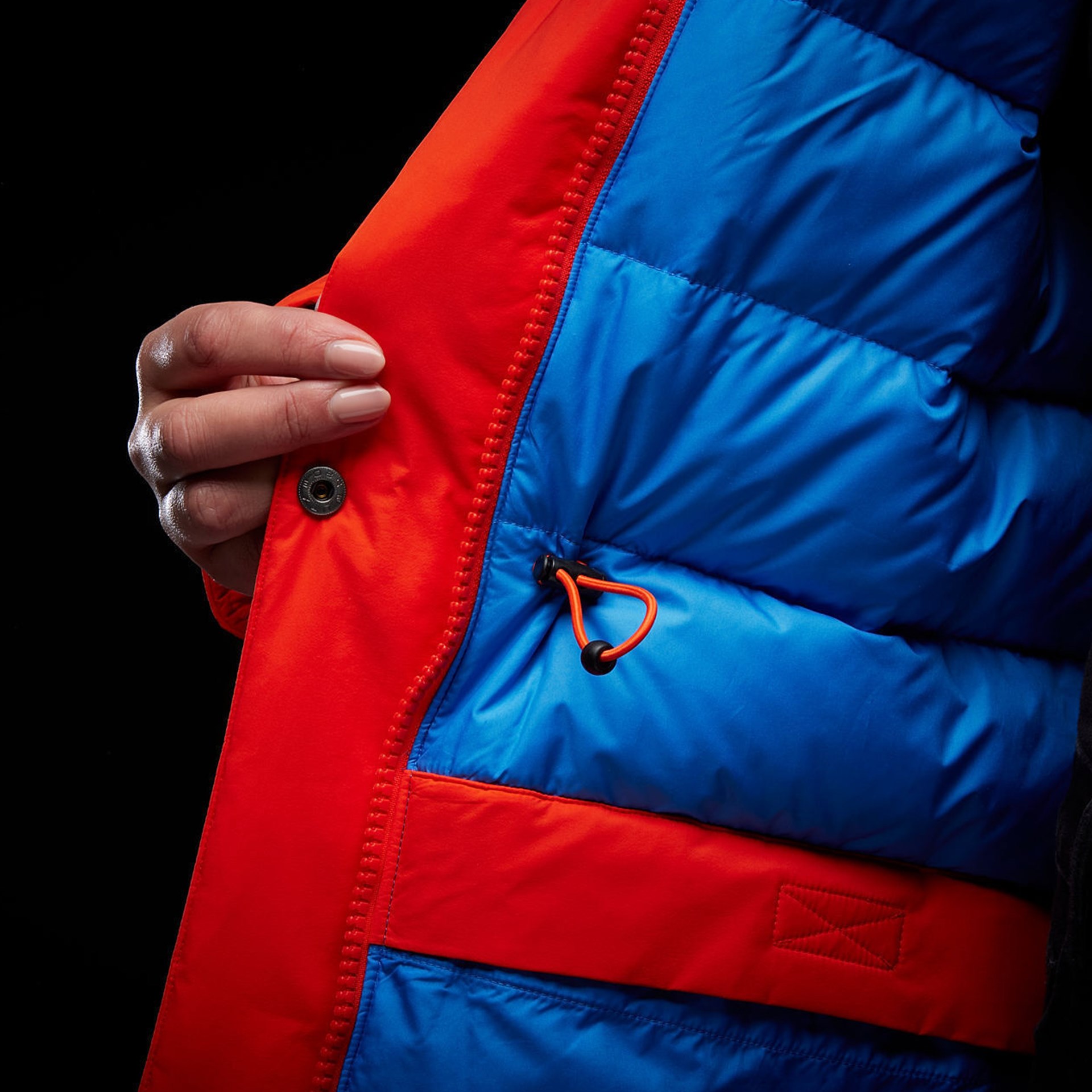 HELLY HANSEN W ESCAPE DOWN FLOW PARKA