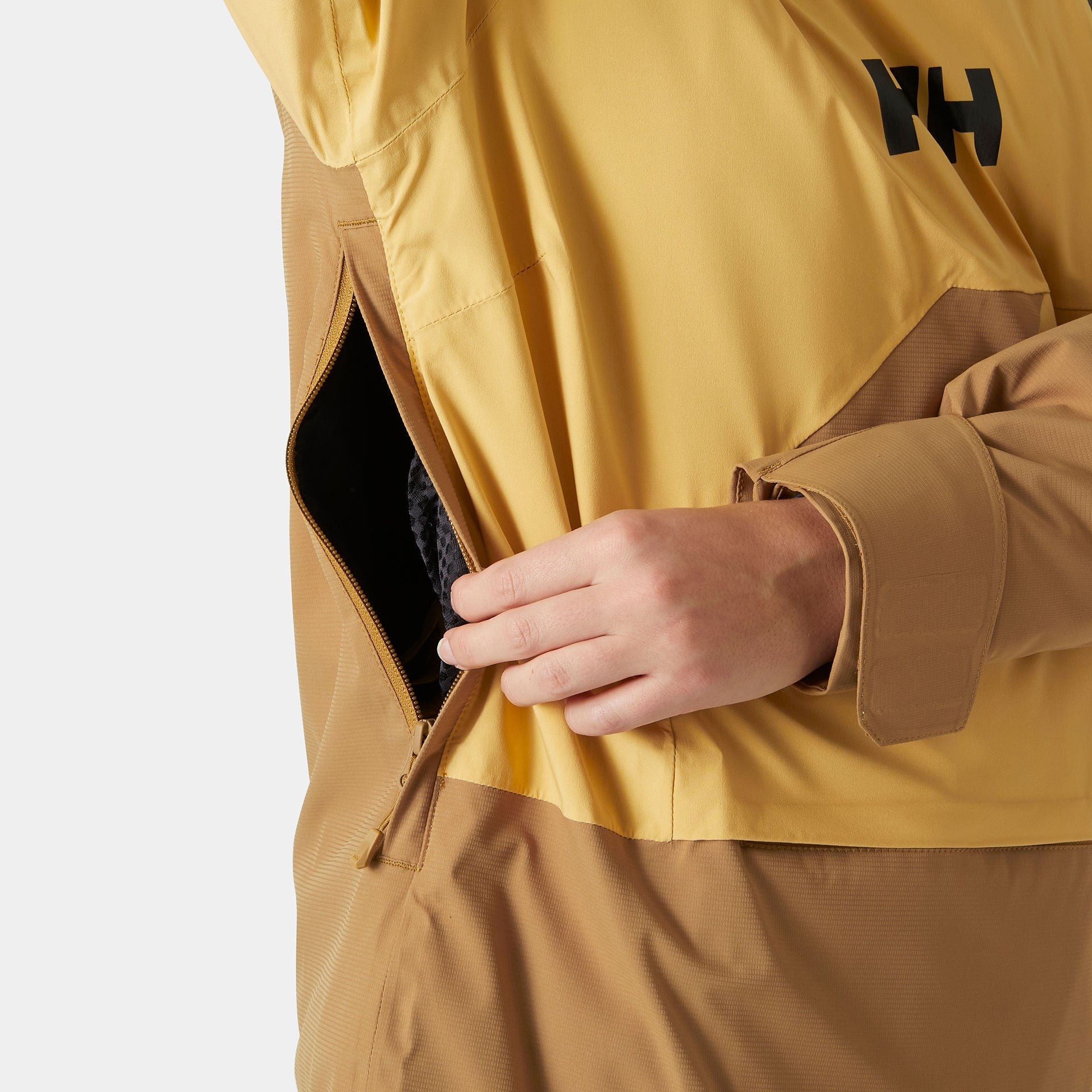 HELLY HANSEN W POWCHASER ASYM MONT