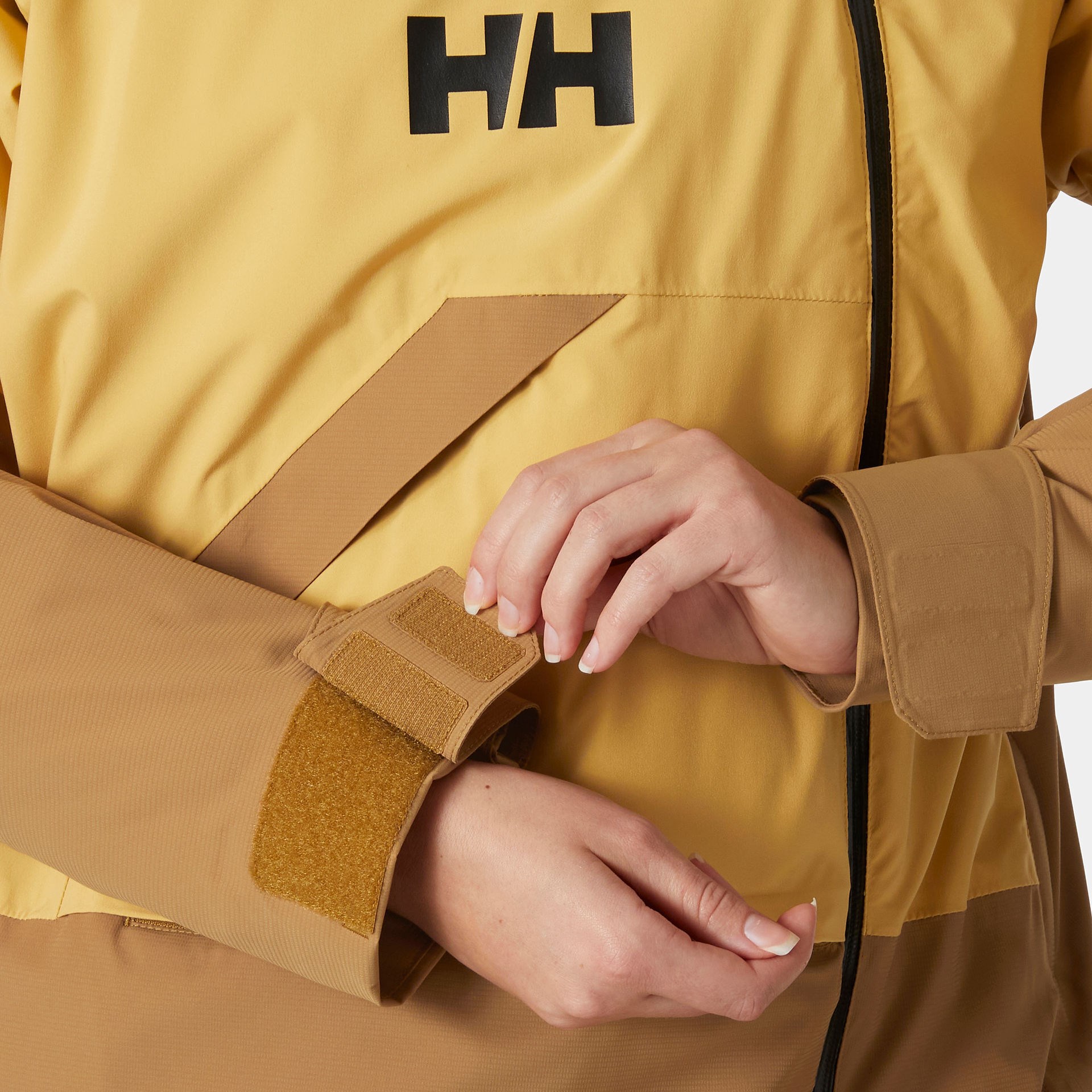 HELLY HANSEN W POWCHASER ASYM MONT