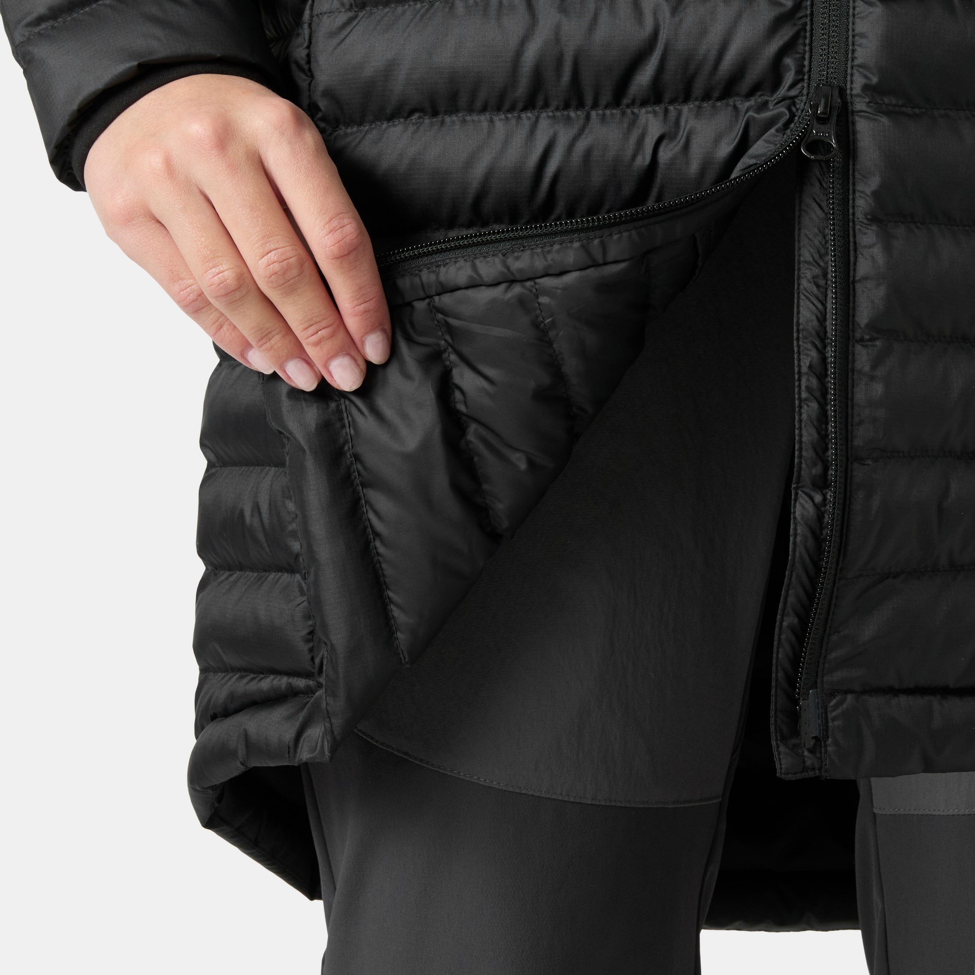 HELLY HANSEN W SIRDAL LONG HOODED INSULATOR MONT