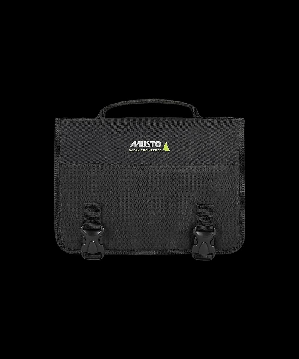 MUSTO ESS WASHBAG (MUS.AUBL00223)