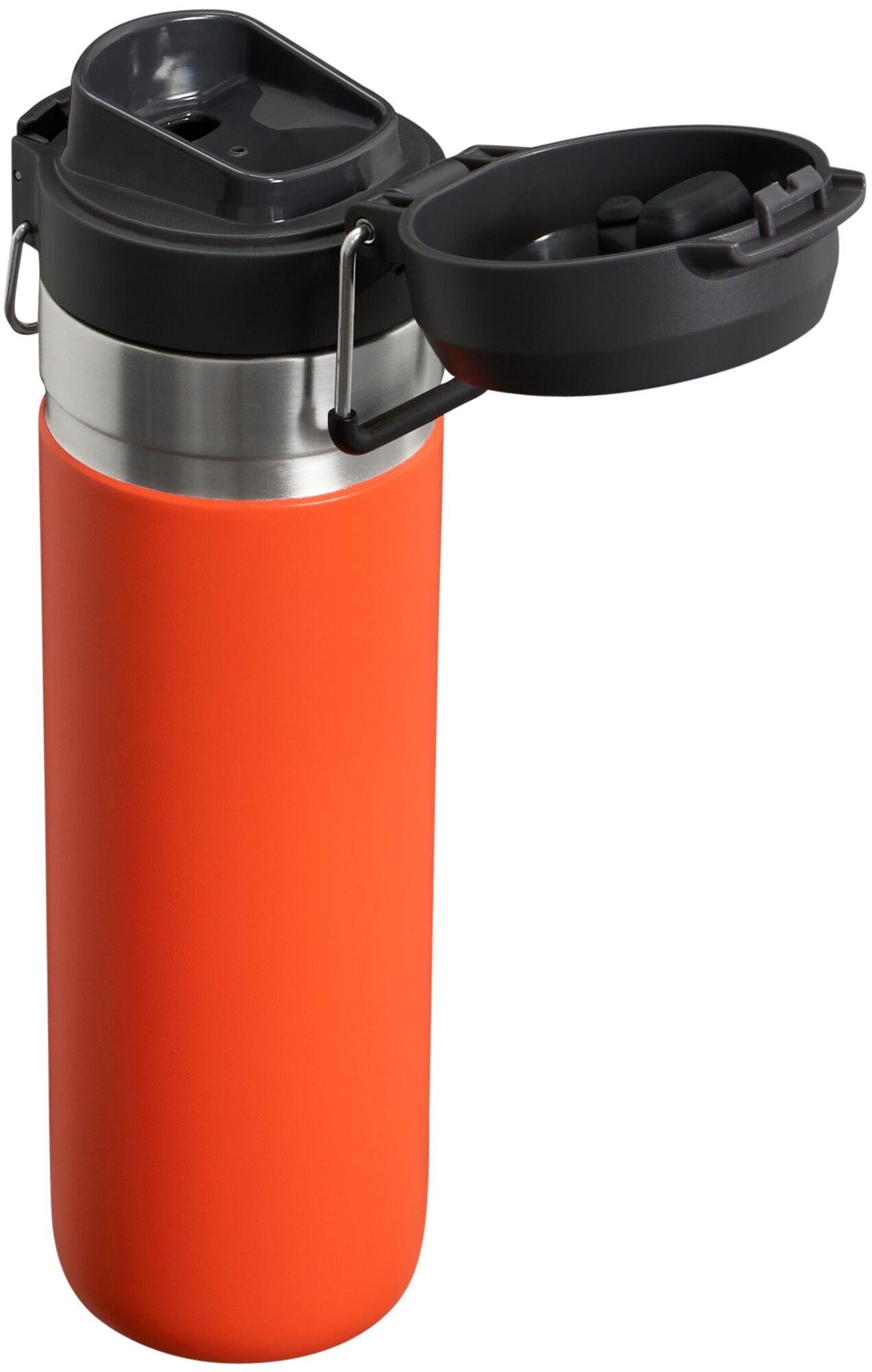 STANLEY The Quick-Flip Water Bottle .7L / 24oz