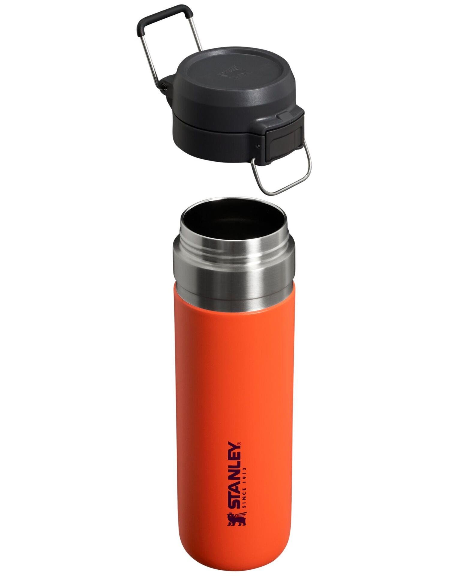 STANLEY The Quick-Flip Water Bottle .7L / 24oz