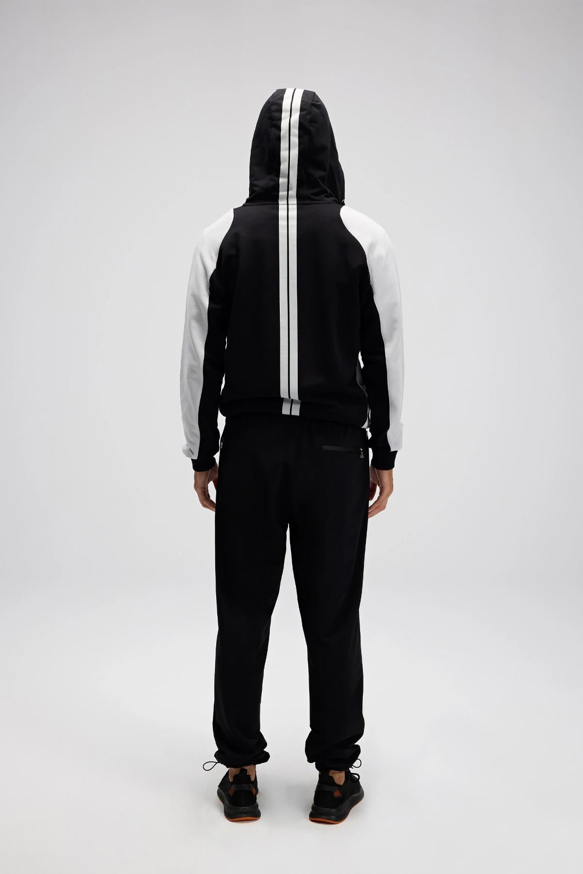 Ellesse Erkek Sweatshirt EM560-BK