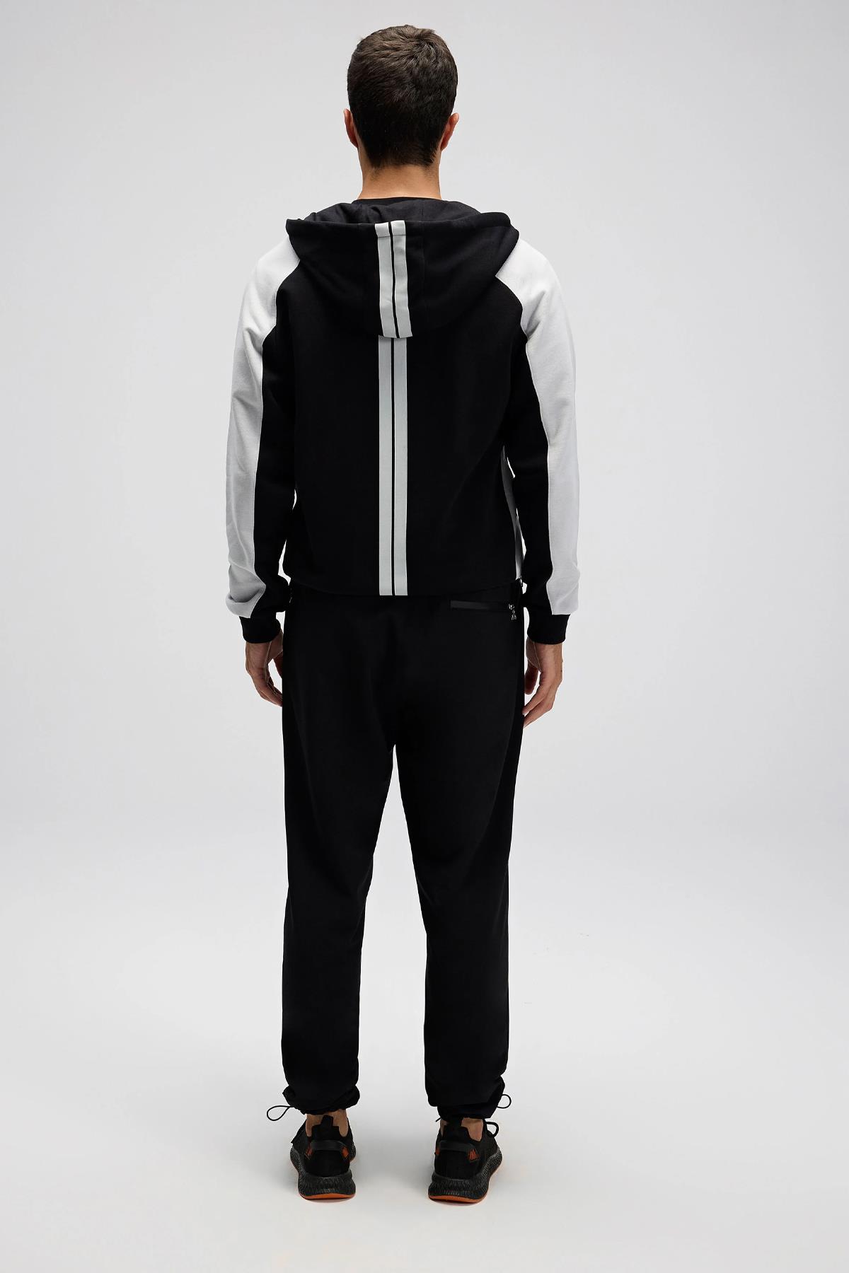 Ellesse Erkek Sweatshirt EM560-BK