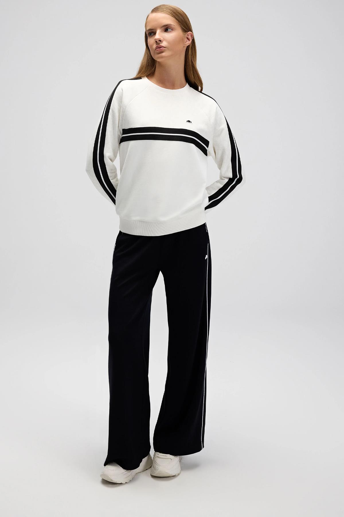 Ellesse Kadın Sweatshirt EF536-OF