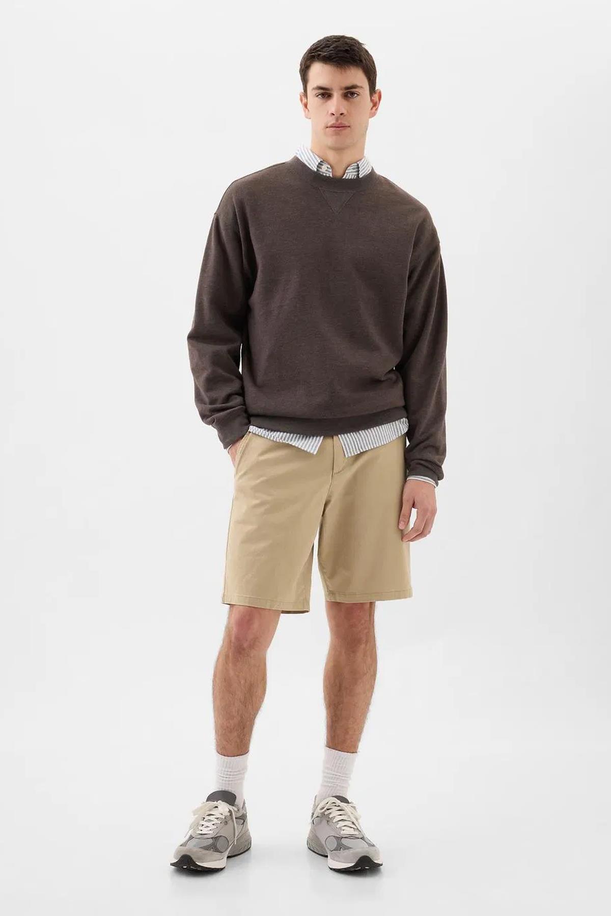Gap V-9IN Essential Erkek Şort