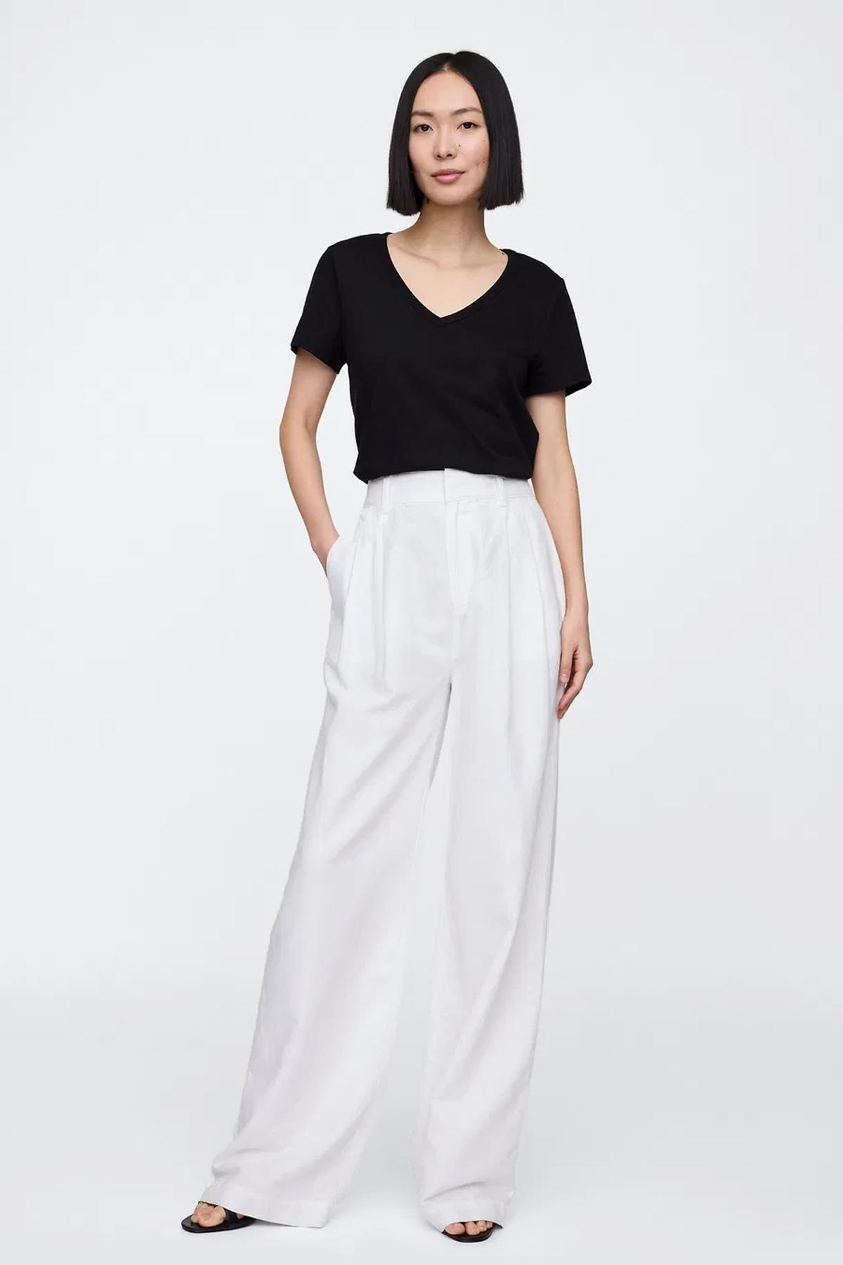 Gap V-SS Fav V Solid Kadın Tişört