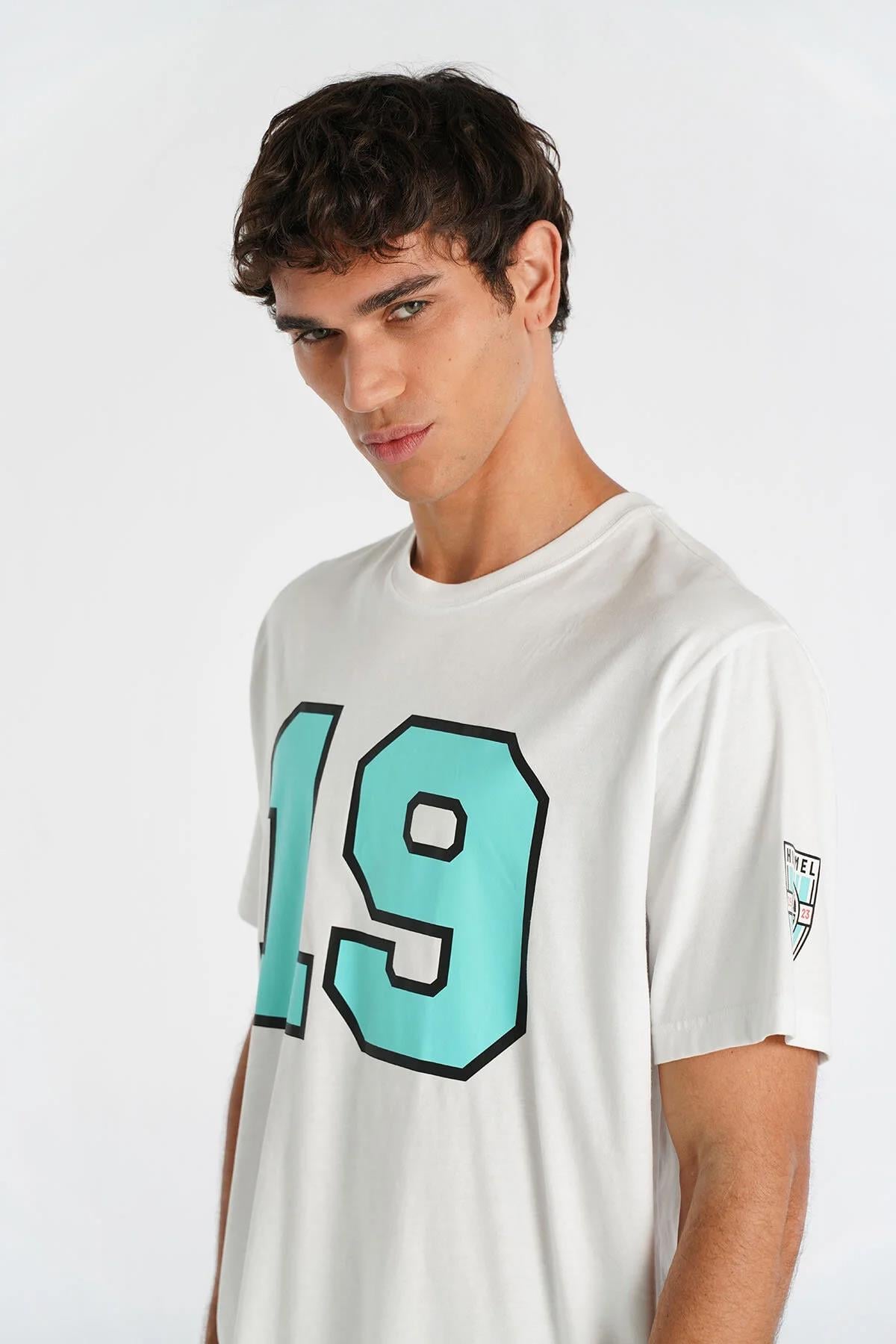 Hummel  Ifans Oversize  Erkek Tişört