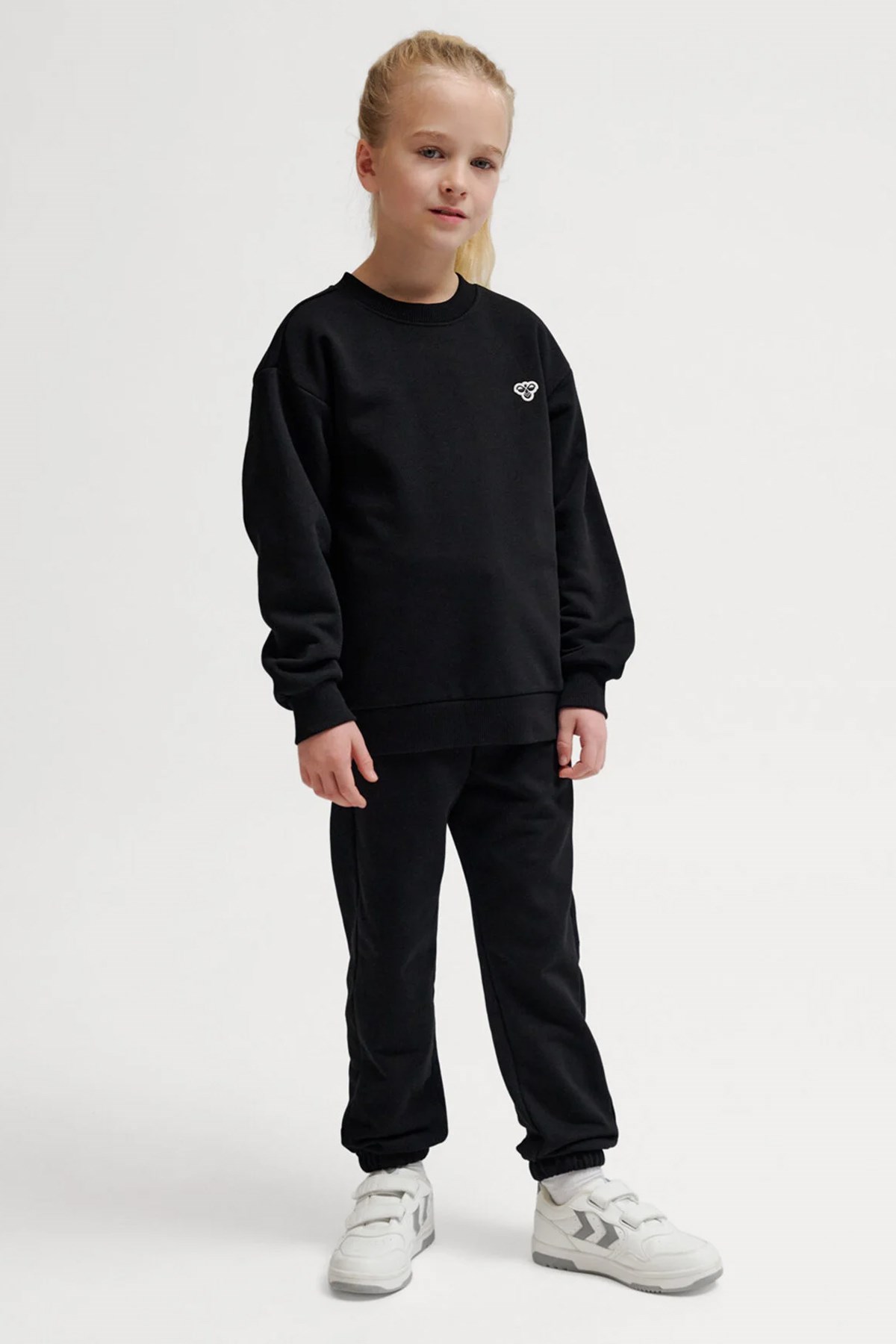 Hummel Loose Çocuk Sweatshirt 232950-2001