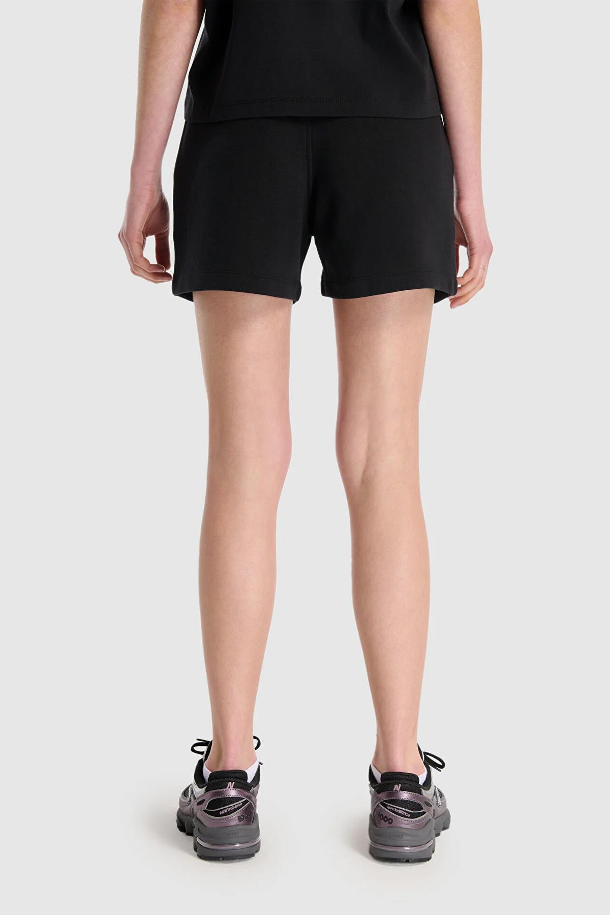 New Balance Kadın Spor Şort Wns1508-Bk