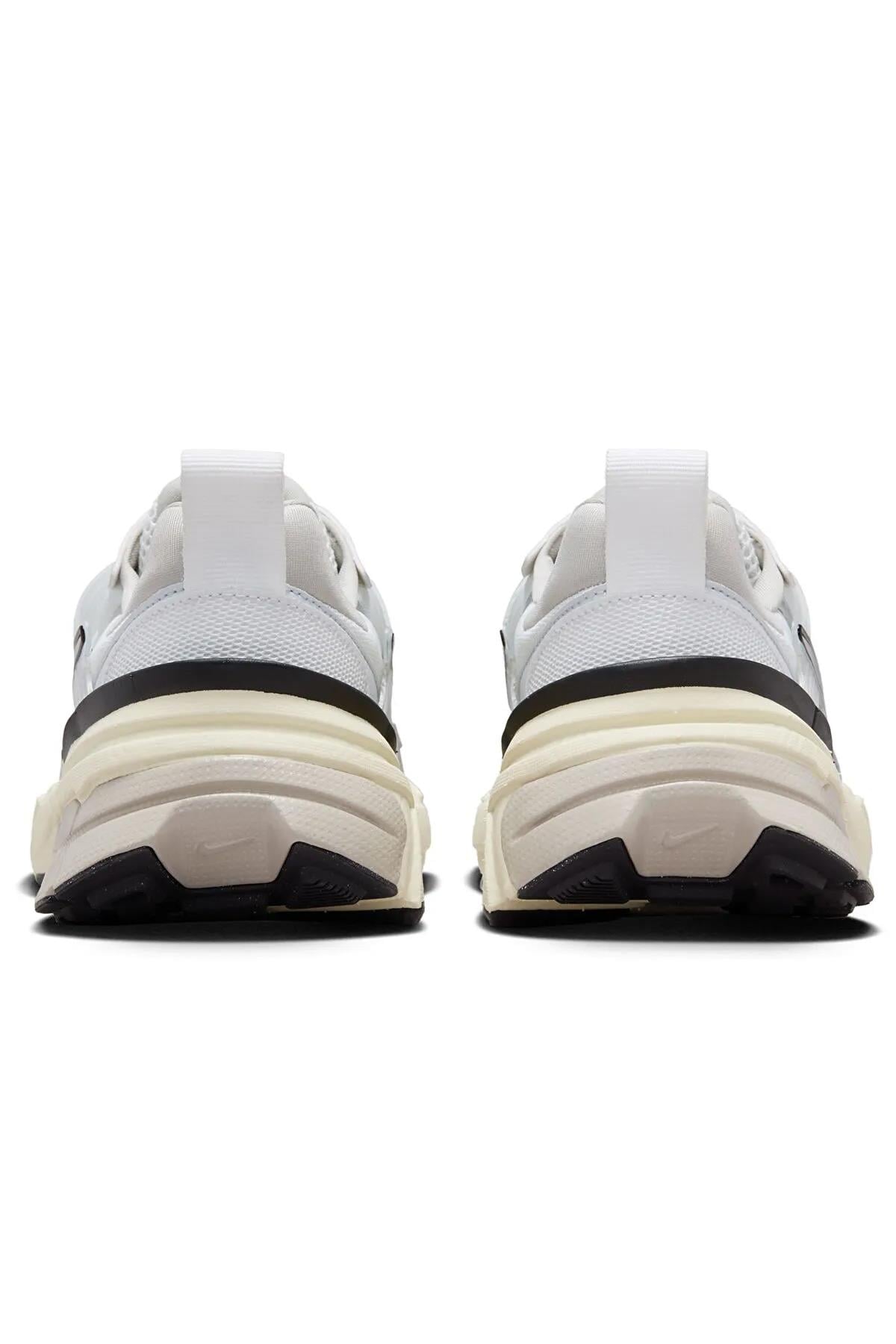 Nike V2K Run Kadın Koşu Ayakkabı  FD0736-100