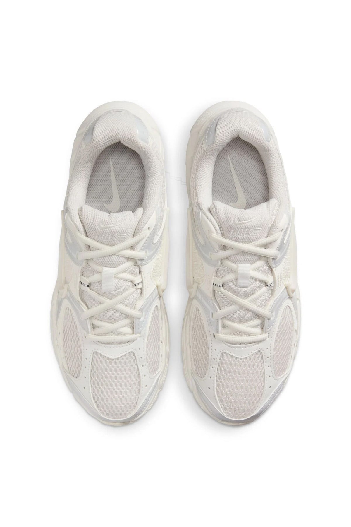 Nike V5 RNR Kadın Spor Ayakkabı IQ0276-030