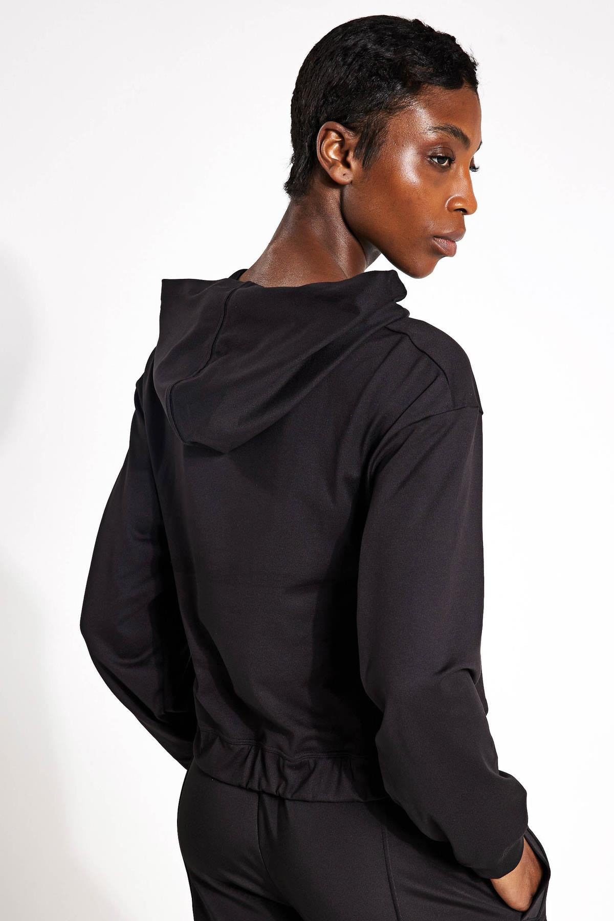 Puma Studio Foundations Kadın Sweatshirt 52484801