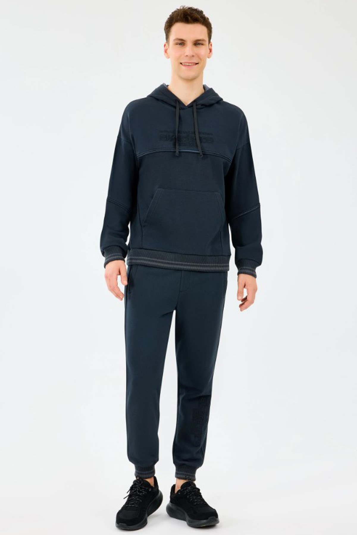 Skechers Erkek Sweatshirt S2520227-3817