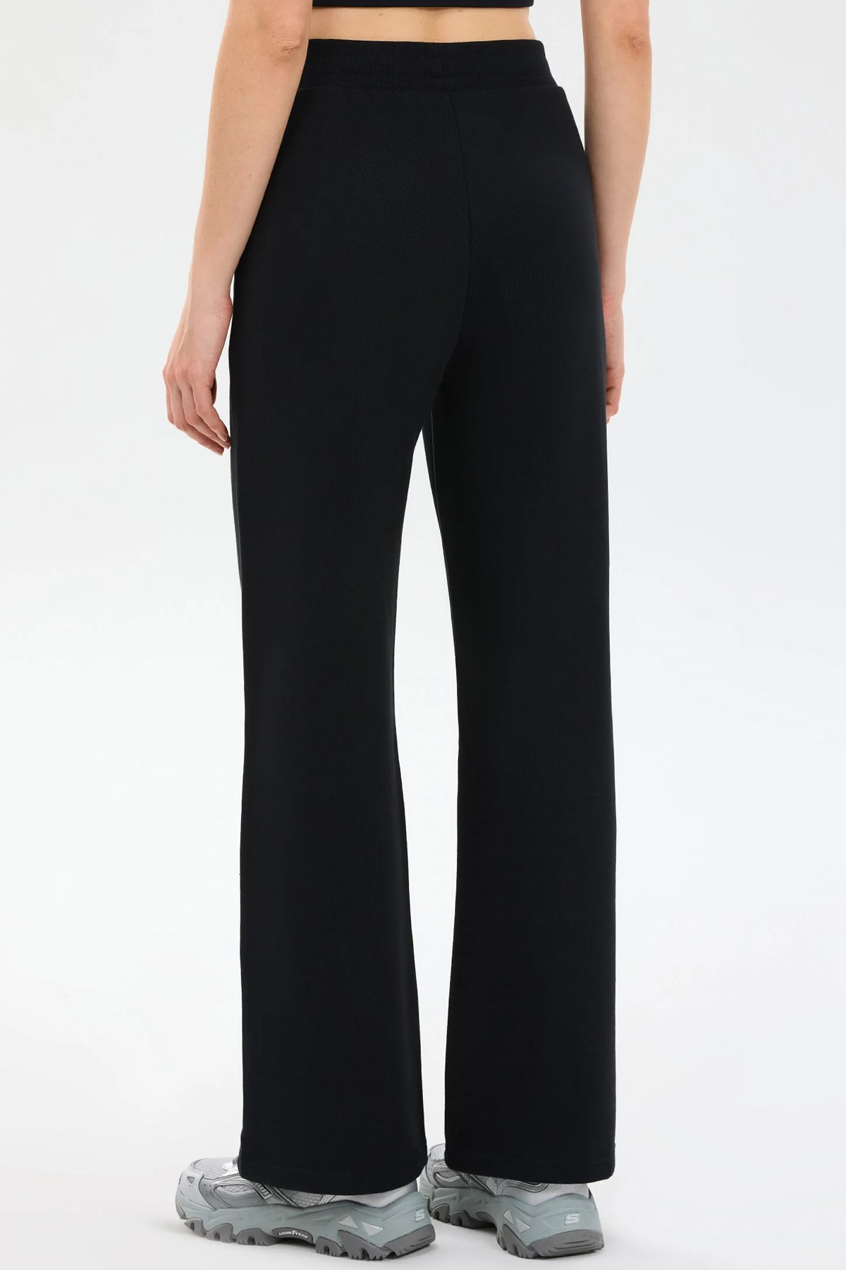 Skechers Essential Wide Leg Kadın Eşofman Altı S2610152-3817