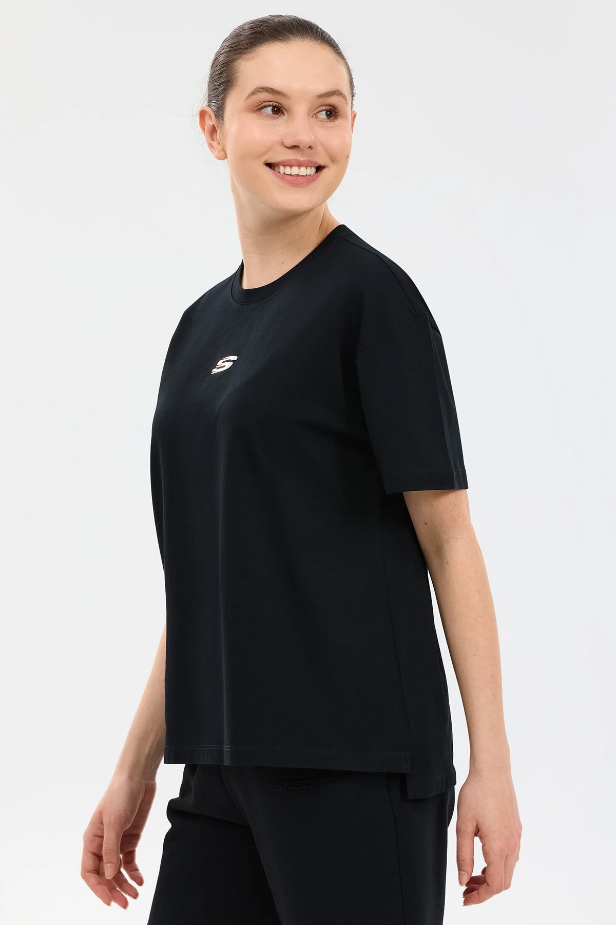 Skechers Graphic Kadın Tişört S2610017-3817