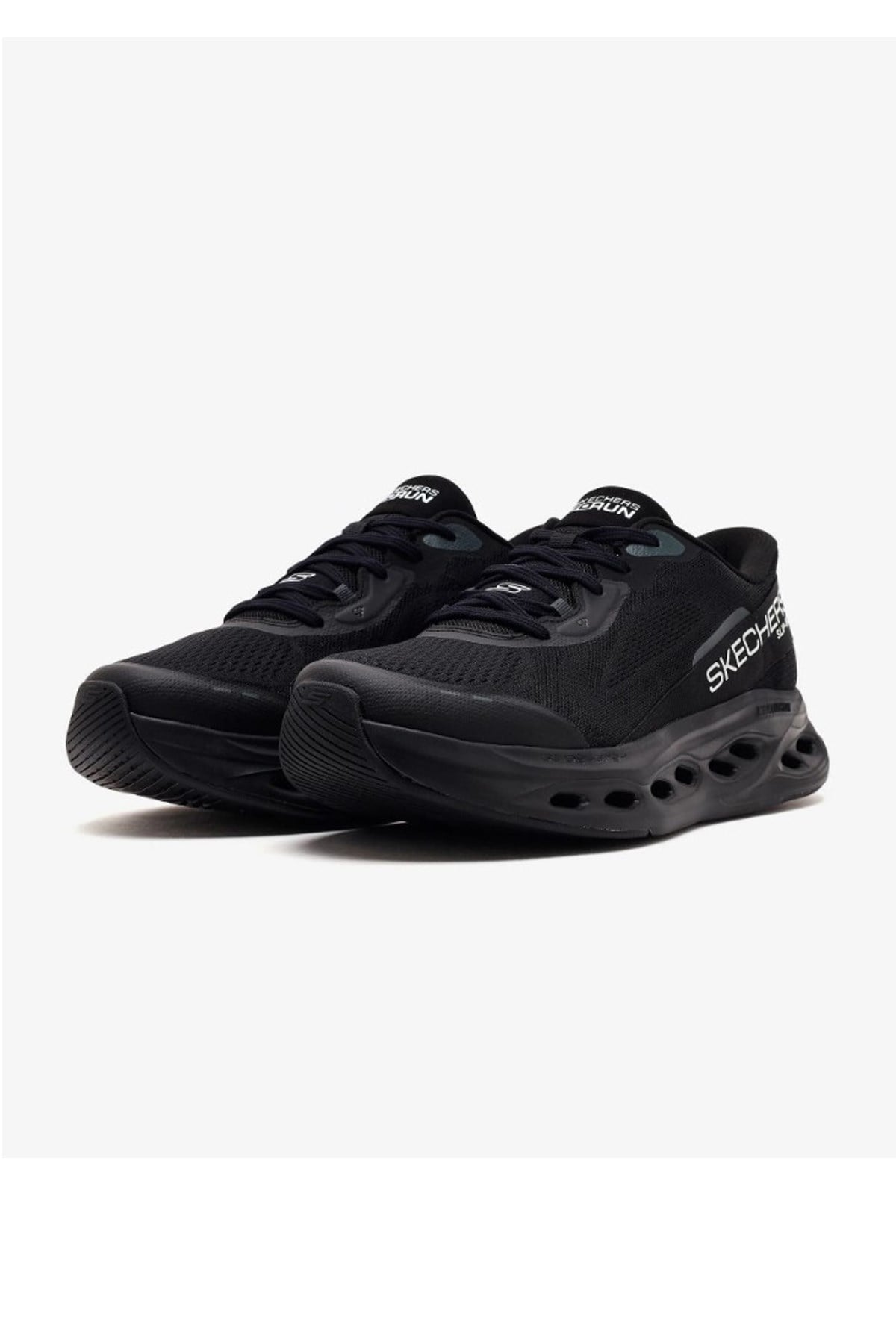 Skechers Max Cushioning Erkek Spor Ayakkabı 220421 BBK