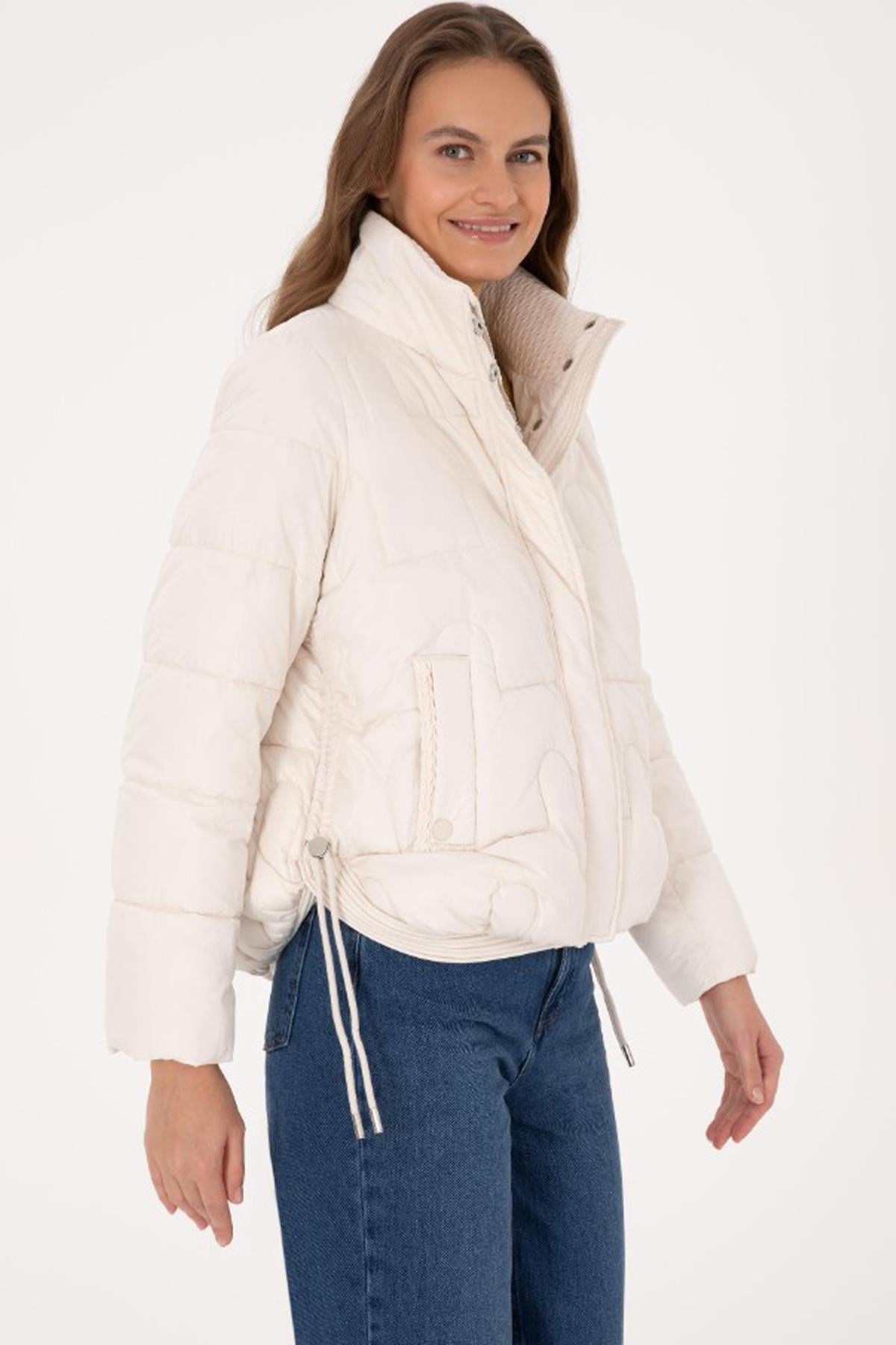 U.S. Polo Assn. Kadın Mont 50308618-VR256
