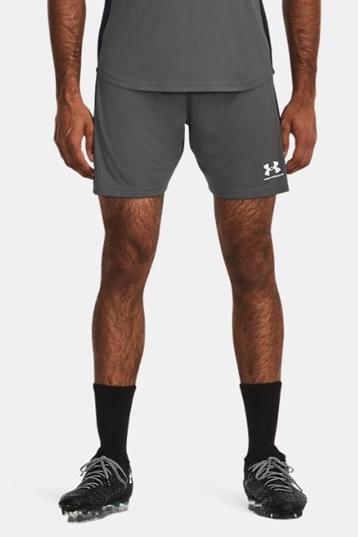 Under Armour UA Challenger Train Erkek Şort