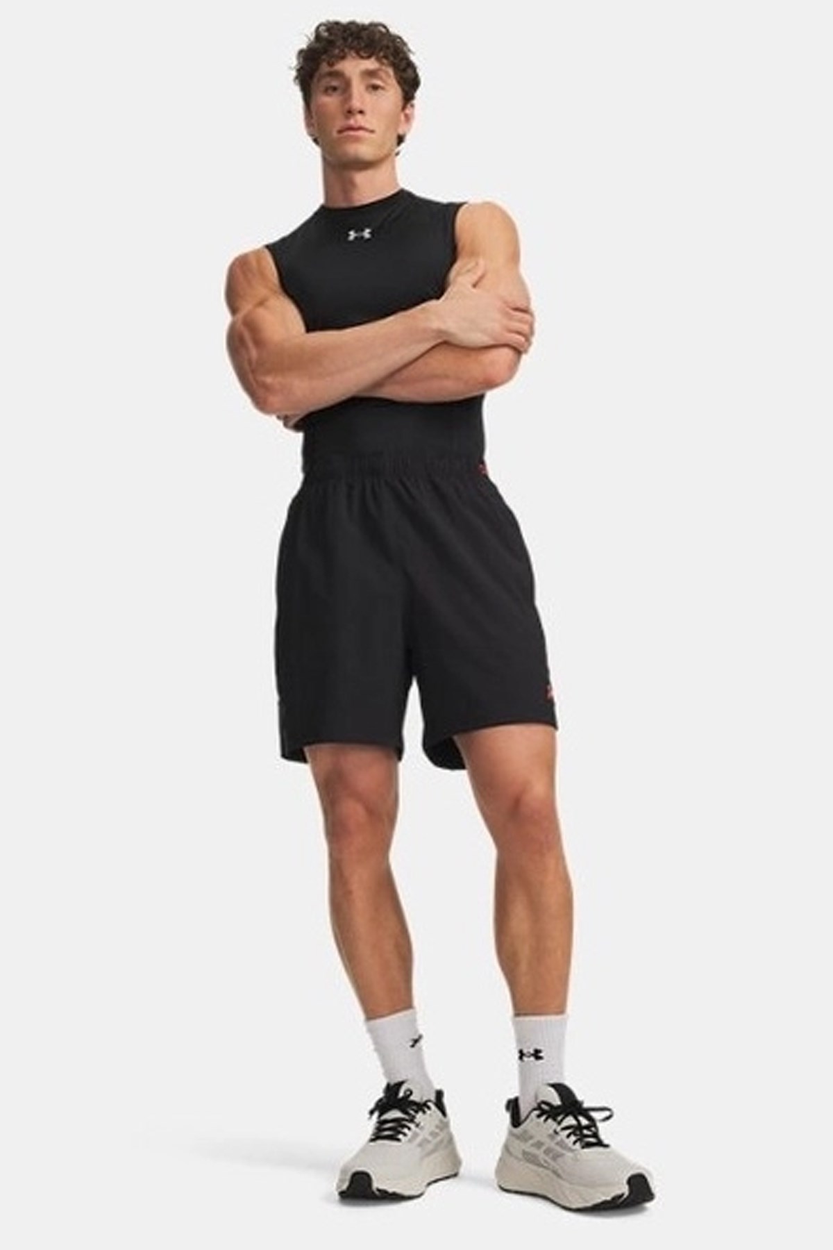 Under Armour Vanish Wven Short 2.0 6İn Erkek Şort 6009865-012