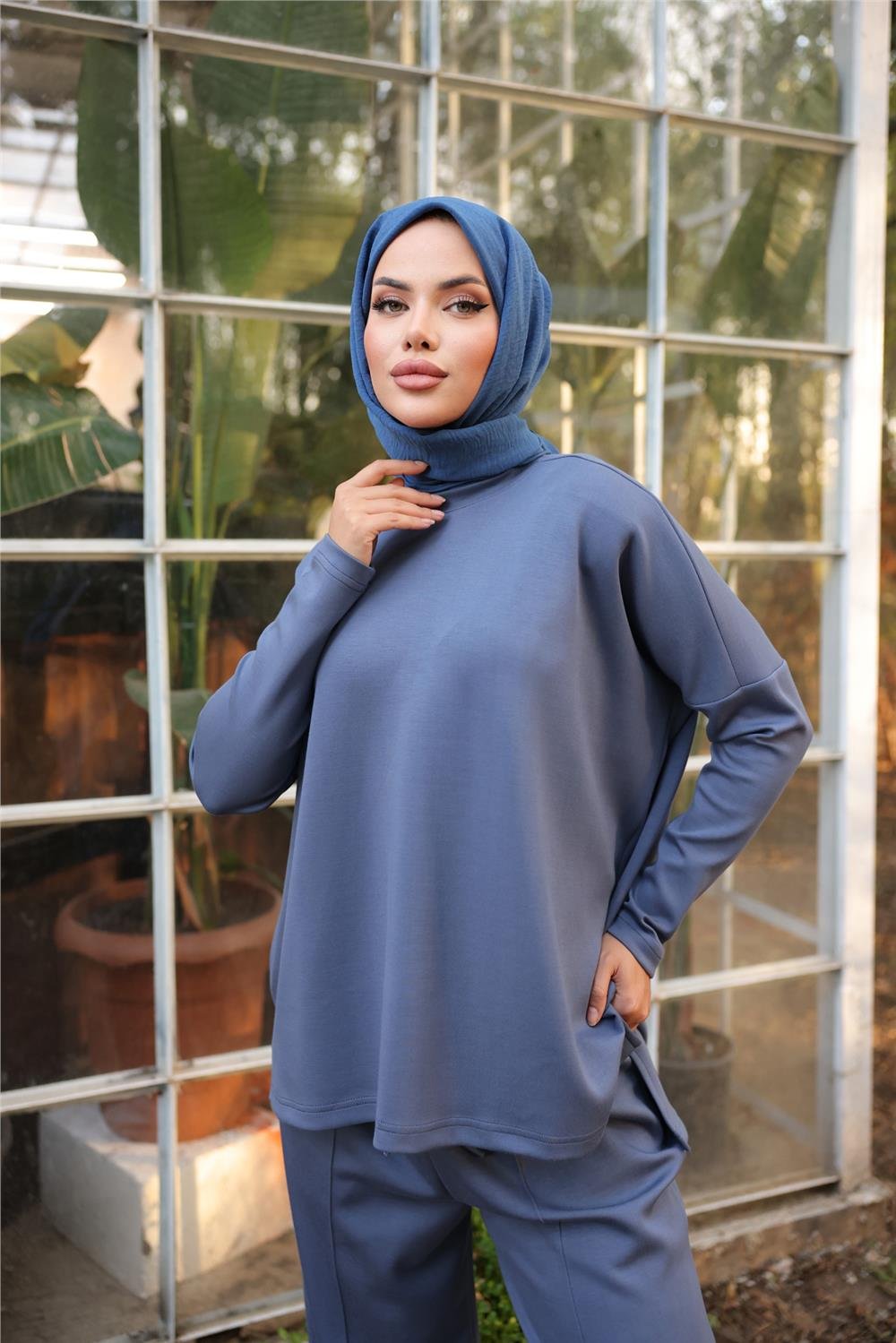 Arkası Uzun O Yaka Kısa Sweat-Pantolon İkili Eşofman Spor Takımı - 71216.006 - İndigo