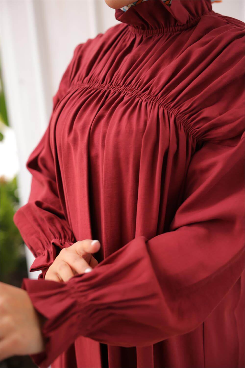 Balıkçı Dik Yaka Kolları Lastikli Bol Kesim Büzgülü Uzun Elbise - (38-46) - 71270 - Bordo