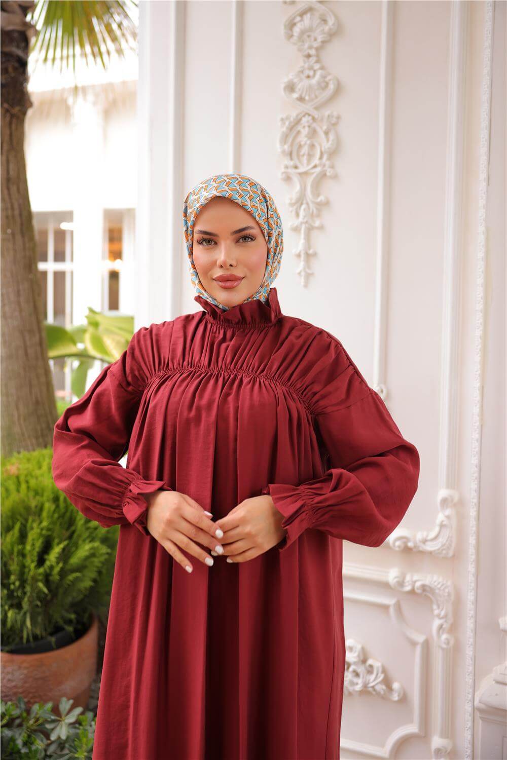 Balıkçı Dik Yaka Kolları Lastikli Bol Kesim Büzgülü Uzun Elbise - (38-46) - 71270 - Bordo