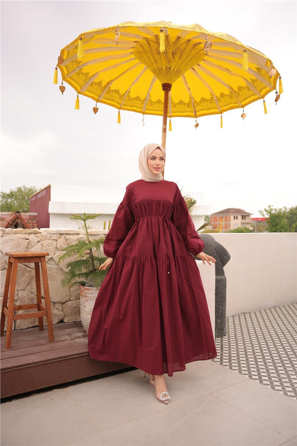 Belden Bağcıklı Geniş Uzun Kollu Büzgülü Uzun Elbise - (-) - 71289 - Bordo