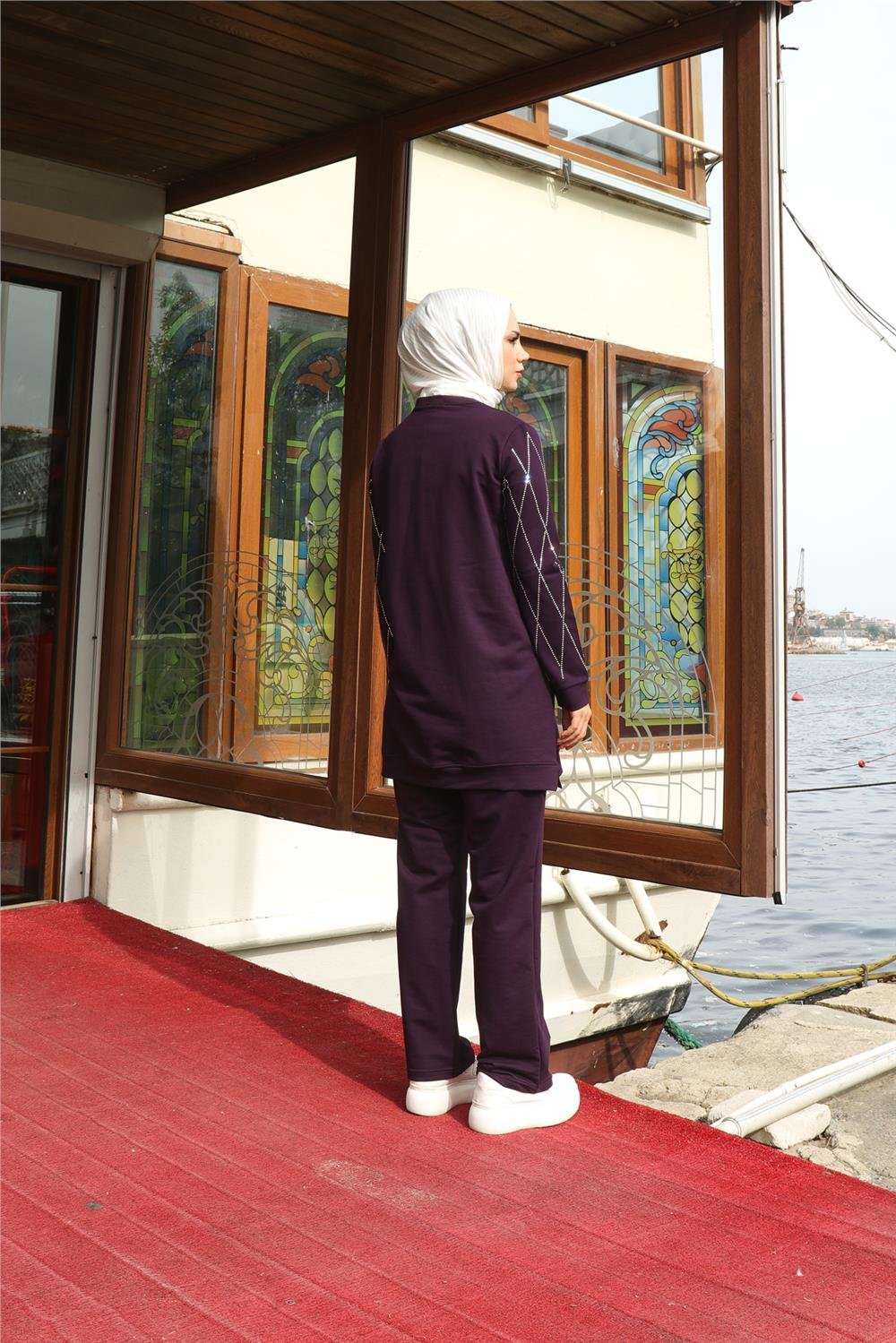 Çarpraz Taş Desenli O Yaka İkili Tesettür Eşofman Takımı - 71185.013 - Mor