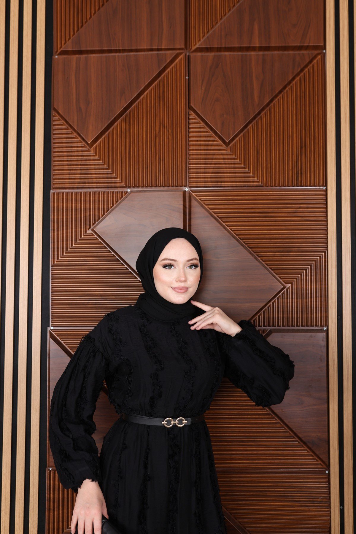 ELBİSE - SİYAH