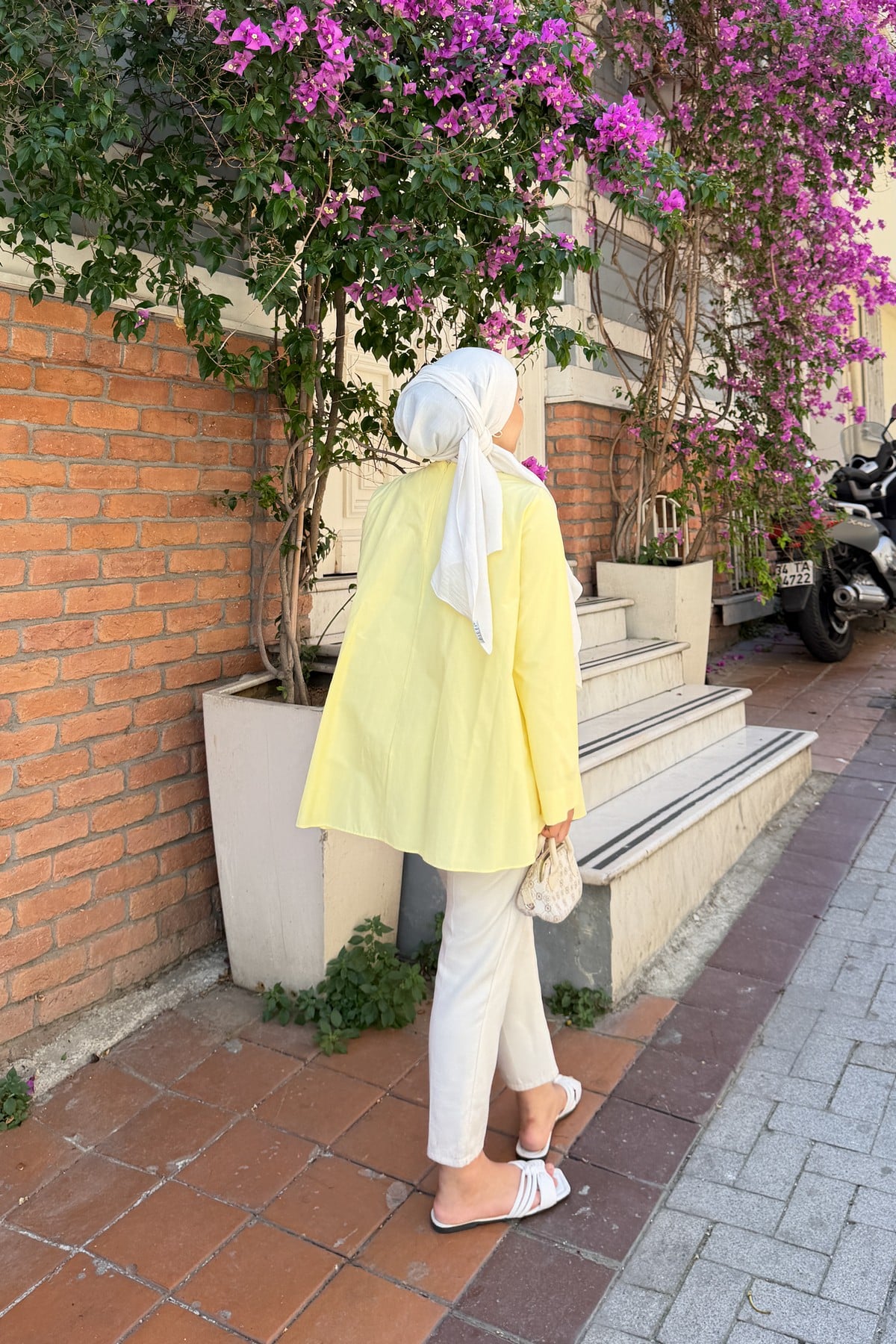 GÖMLEK - SARI
