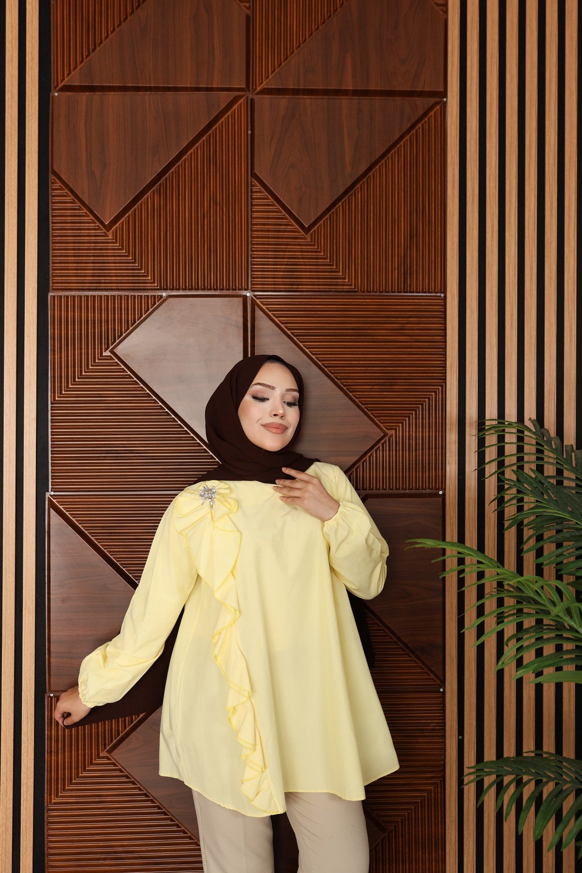 GÖMLEK - SARI
