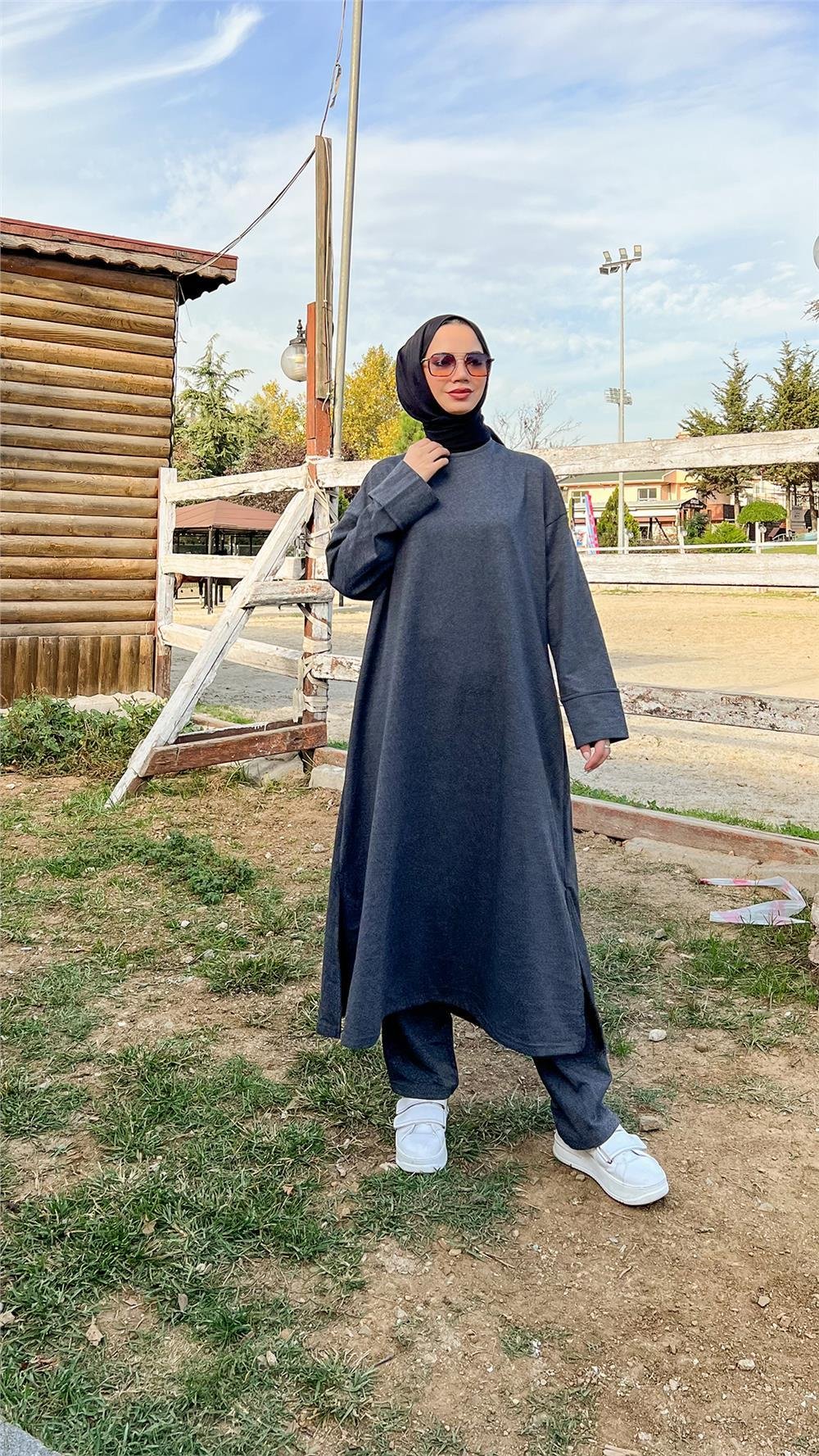 O Yaka Yırtmançlı Uzun Geniş Rahat Tunik Pantolon Sade Basic Spor Takımı - 3040 - Antrasit