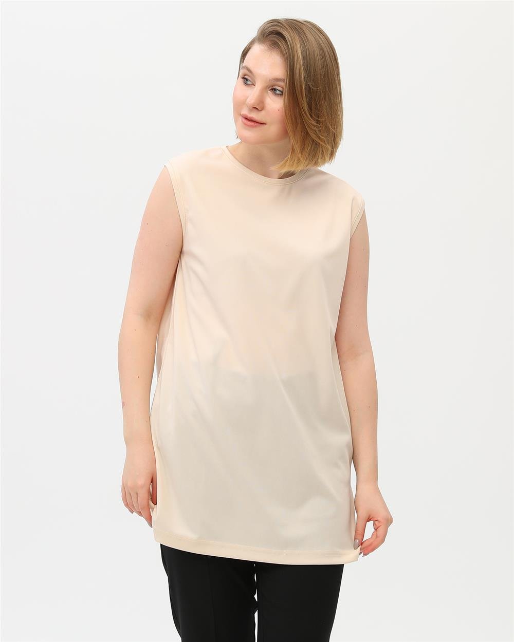 Sude Bisiklet Yaka Kolsuz Sade Basic Bluz - 6038 - Krem