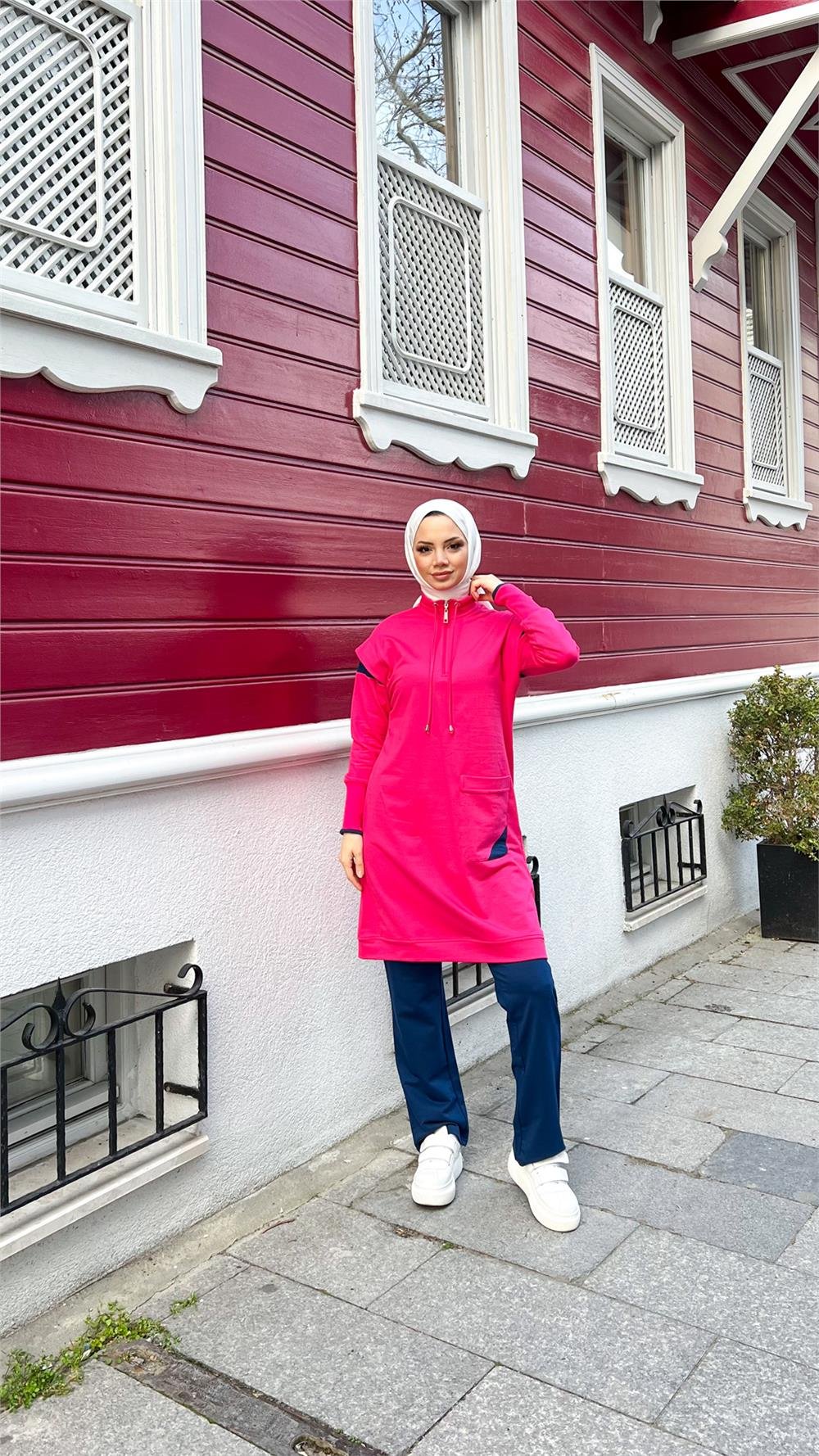 Tek Cepli Yarım Fermuarlı Sweat Pantolon İkili Tesettür Eşofman Takımı - 71178.025 - Fuşya