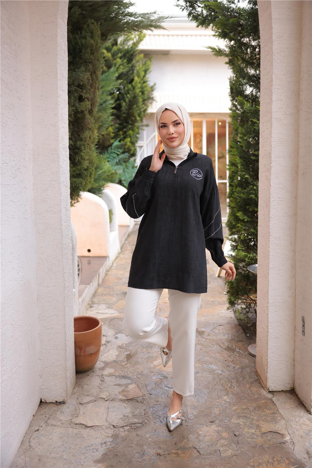 Yarım Fermuarlı Yaka Logo Baskılı Tunik - 71245.003 - Siyah