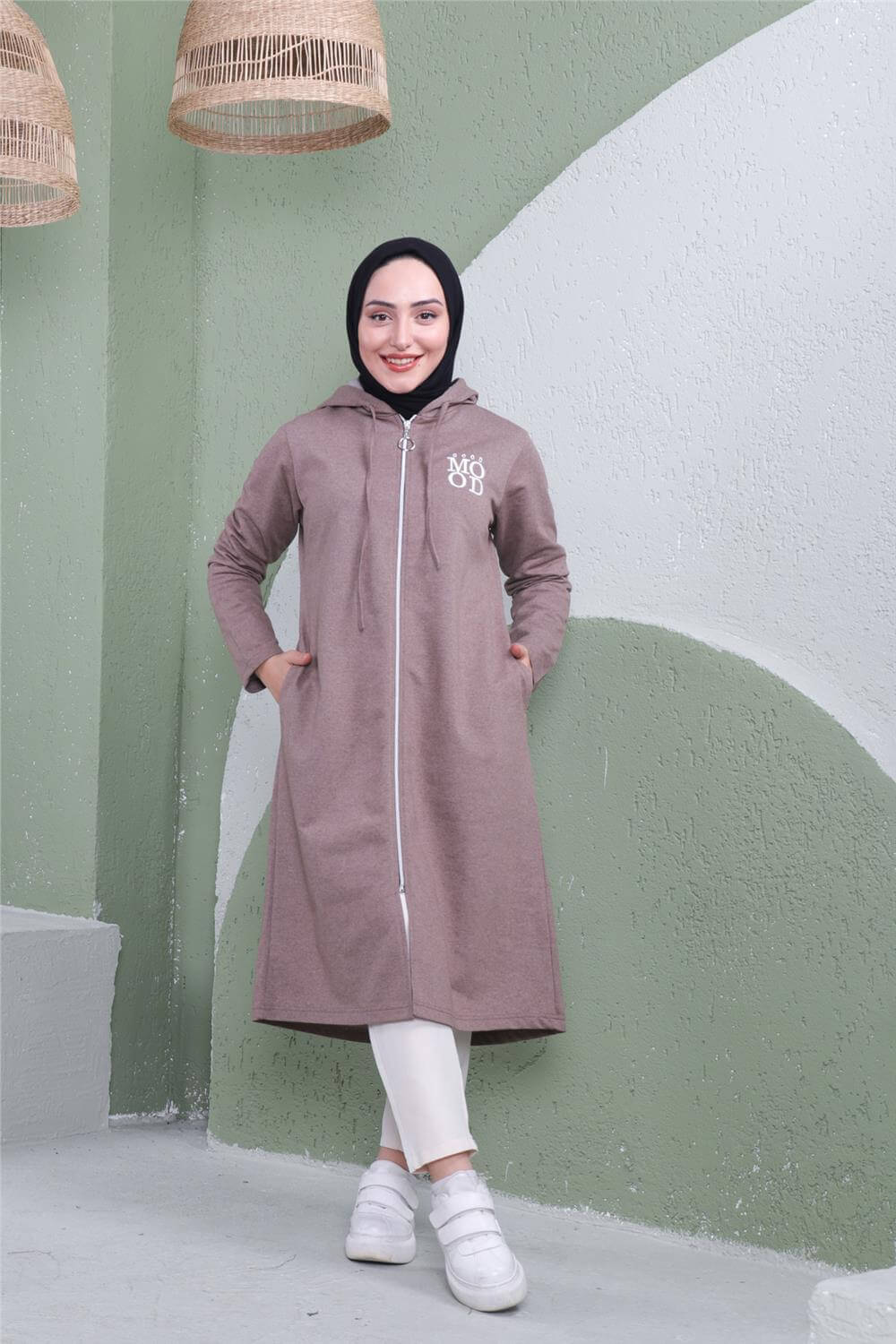 Yazı Baskılı Fermuarlı Kapşonlu Uzun Sweat - 03081 - Vizon