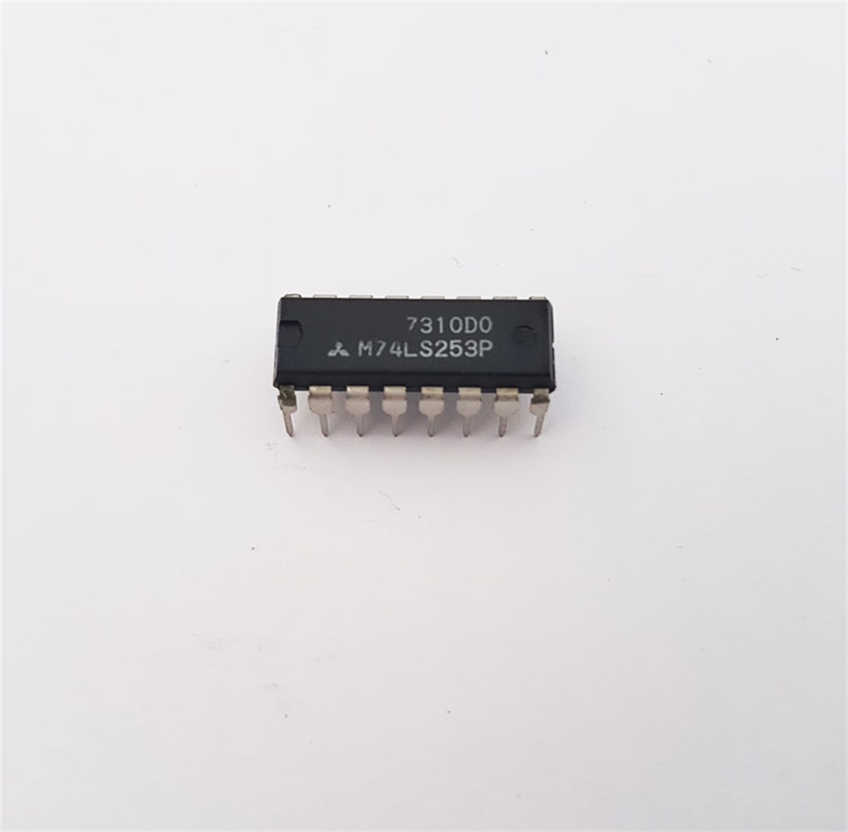 DUAL 4-1 MULTIP.3-STATE OUTPUT