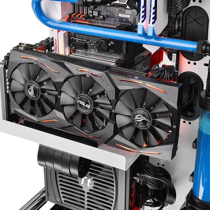 THERMALTAKE AC-045-CN1OTN-C1 PCI-e 3.0 X16 300mm Riser Kablo