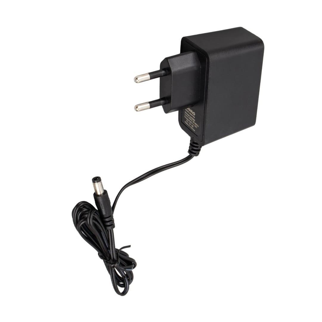 Weko 6 Volt 2 Amper 5.5*2.5 Uçlu Yerli Üretim Priz Tipi Adaptör