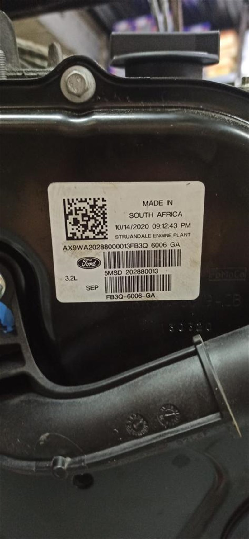 Ford Ranger servis motoru sandık 3.2 200ps 