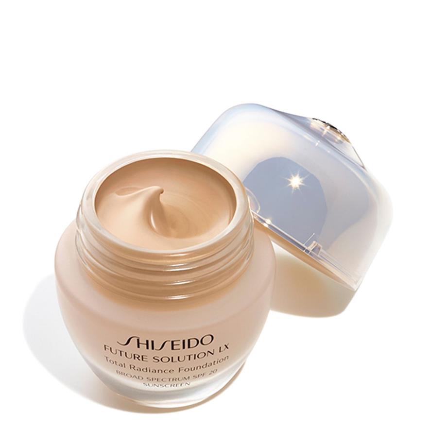 ShiseidoF.Solution Lx Total Radiance Foundation Natural4
