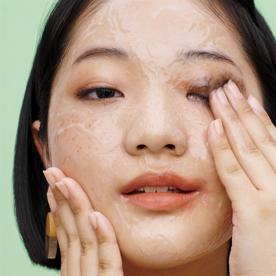 ShiseidoWaso Shikulime Gel-To-Oil Cleanser 125ml