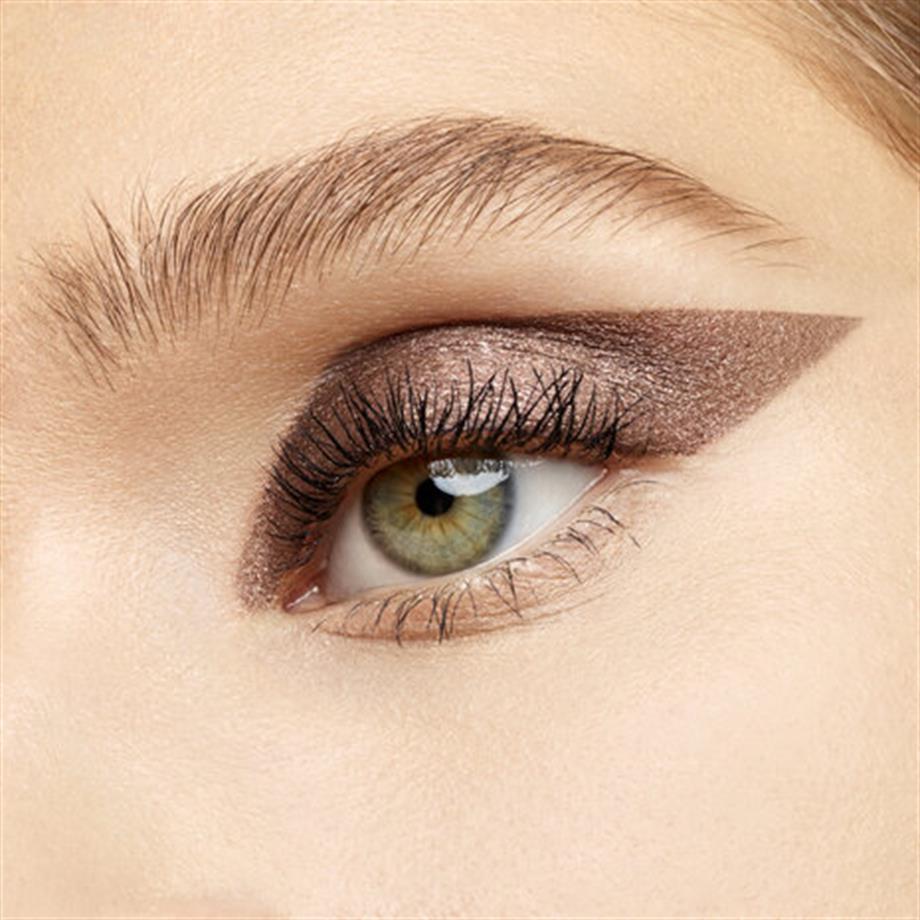 Yves Saint LaurentSatin Crush Mono Eyeshadow 2