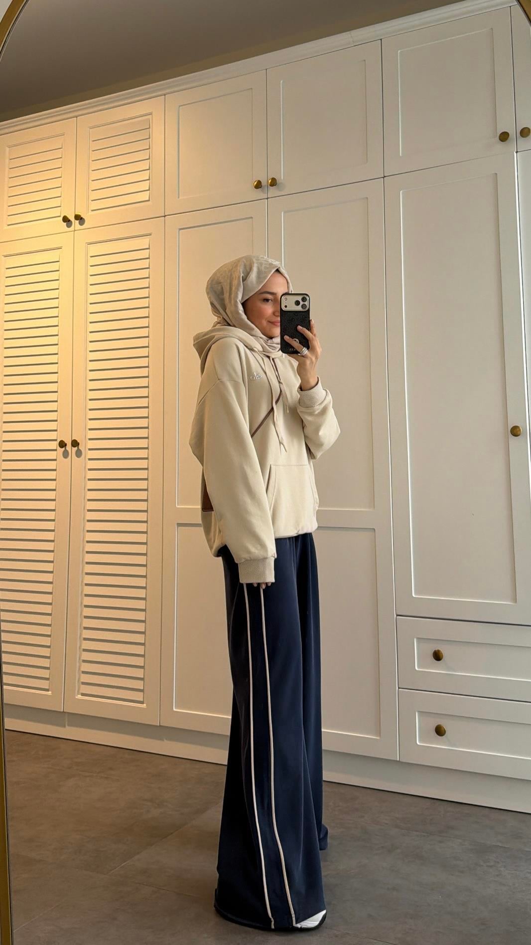Alo Basic Oversize Sweat