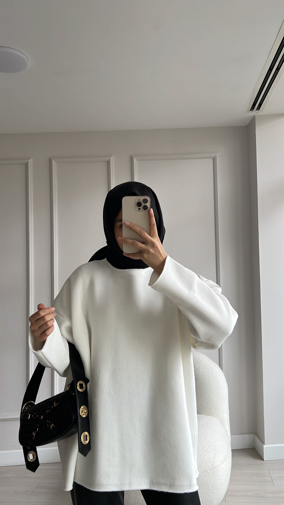 Basic Bisiklet Yaka Sweatshirt